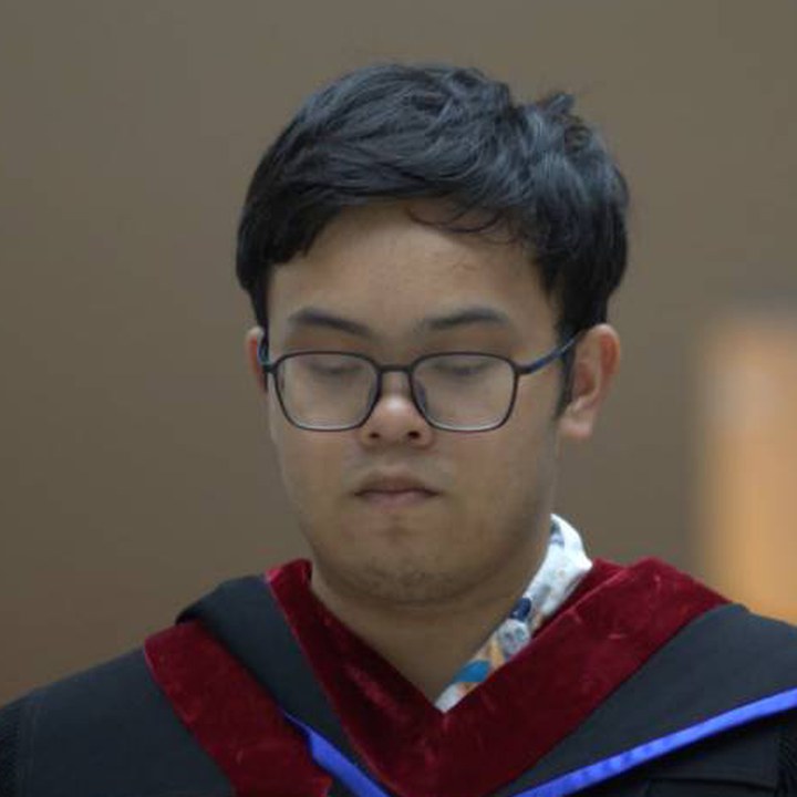 Poomrapee Tinpovong